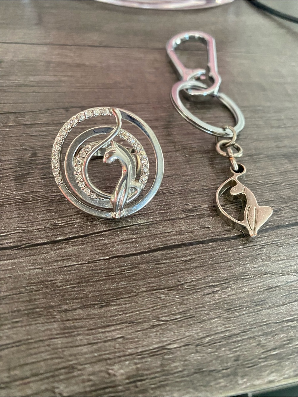 ✨ VINTAGE EARLY 2000s BABY PHAT SPINNING CAT STATEMENT RING & MATCHING KEYCHAIN